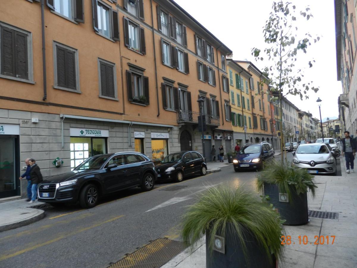 Ferienwohnung Bergamo Center Exterior foto